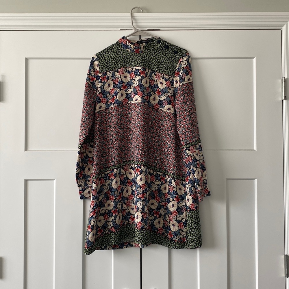 Zara Mock Neck Long Sleeve Floral Print Dress - M